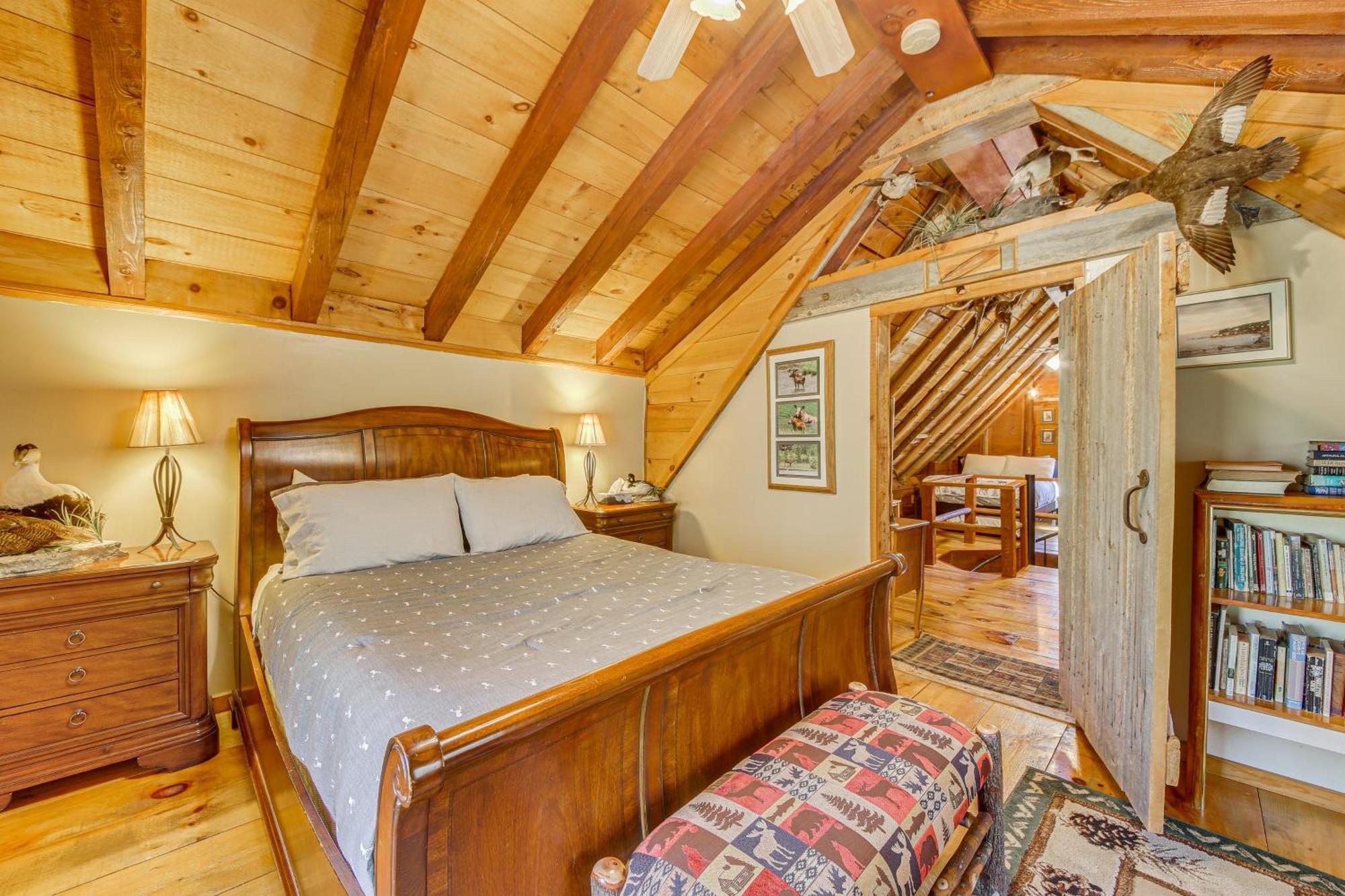 Rustic Searsport Cabin Loft And Sunroom On 10 Acres Exterior photo