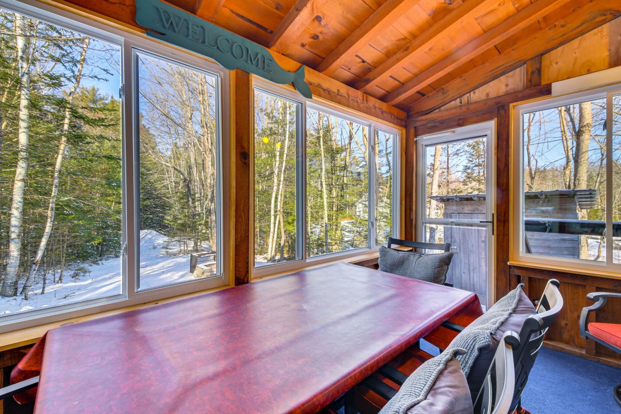 Rustic Searsport Cabin Loft And Sunroom On 10 Acres Exterior photo